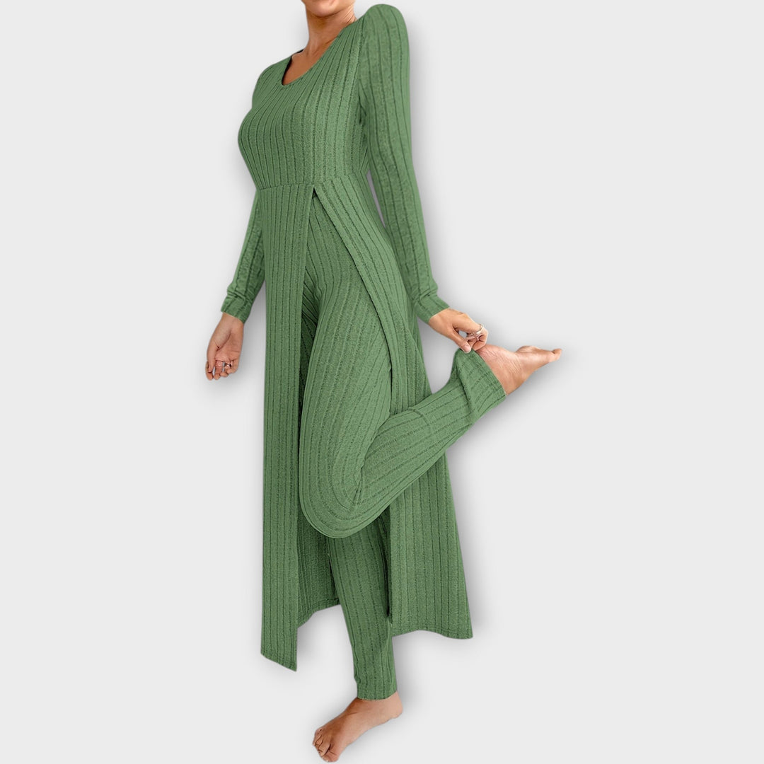Cece | Ensemble de détente en tricot côtelé avec tunique fendue