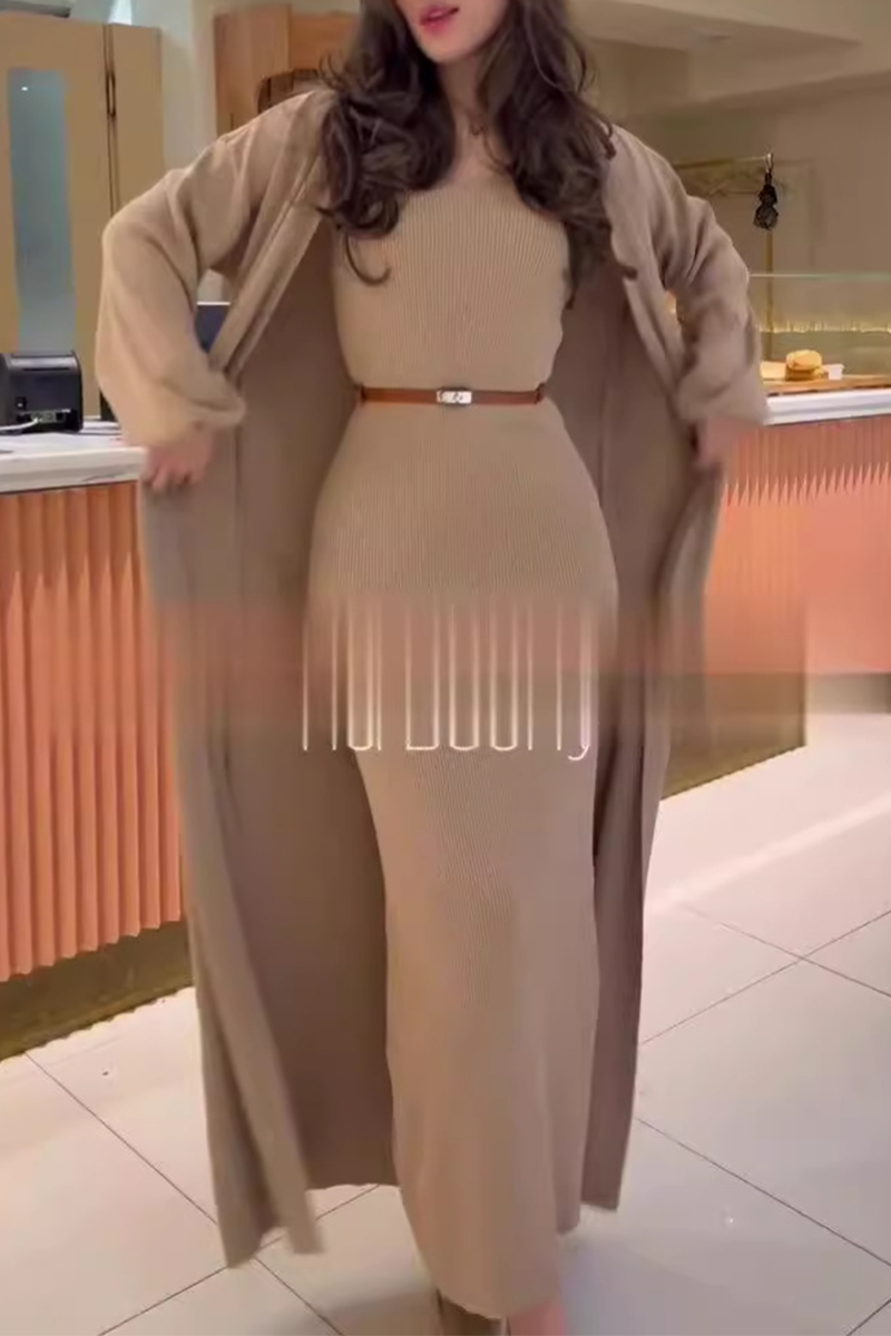 Milena | Ensemble composé d'une robe et d'un long cardigan en maille