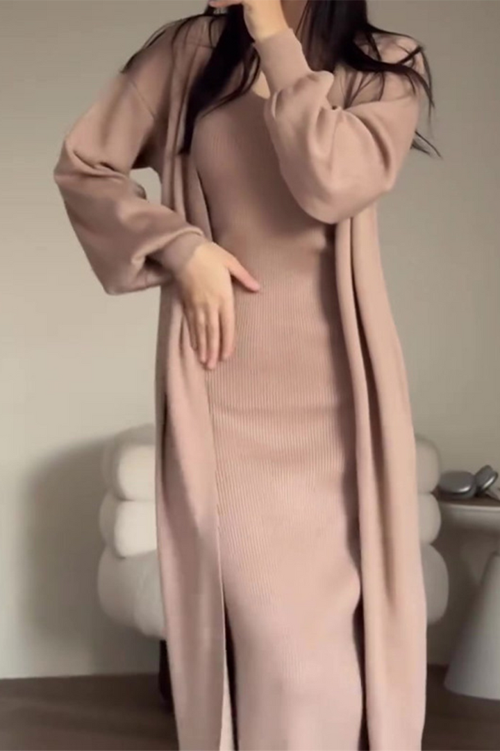 Milena | Ensemble composé d'une robe et d'un long cardigan en maille