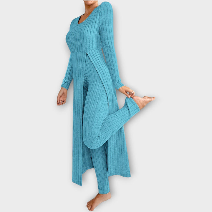Cece | Ensemble de détente en tricot côtelé avec tunique fendue