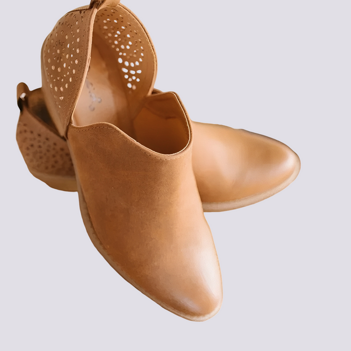 Megan | Bottines Rétro Ajourées élégantes pour femmes