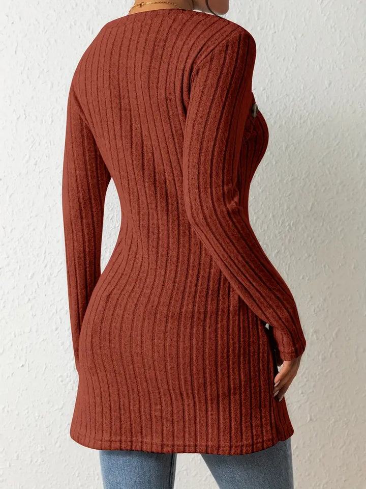 Julia | Haut Asymétrique à Côtes à la Mode