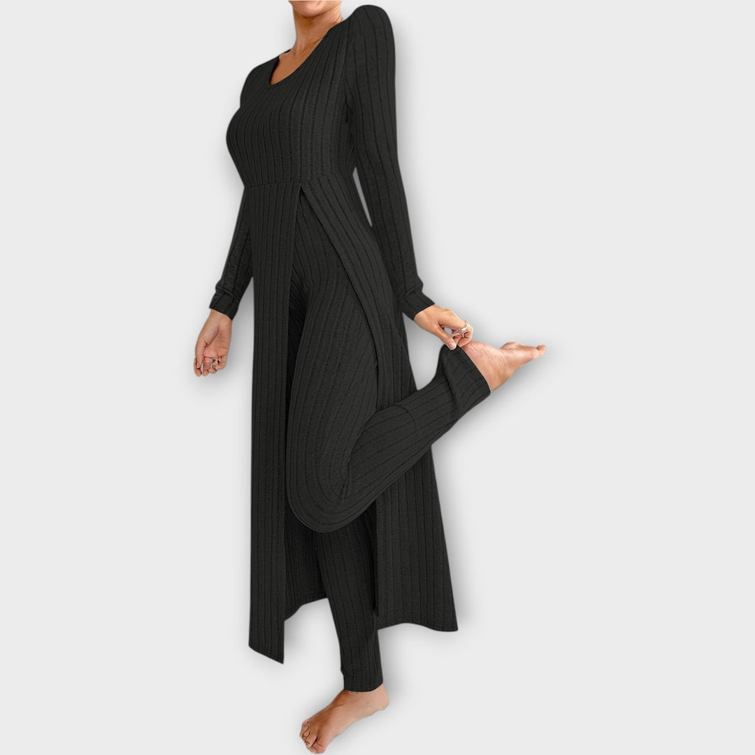 Cece | Ensemble de détente en tricot côtelé avec tunique fendue