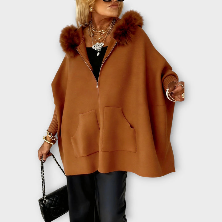 Evelyn | Manteau à Capuche en Fourrure Synthétique de Luxe