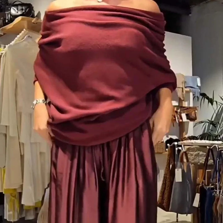 Laura | Ensemble chic de lounge à deux pièces avec épaules dénudées doux, flatteur et élégamment sans effort