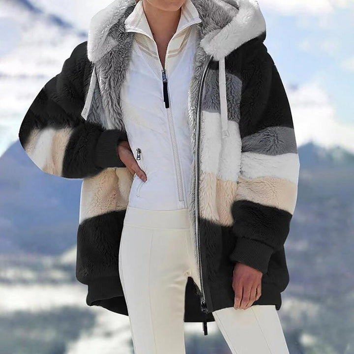 Karen | Manteau Oversized en Fausse Fourrure avec Capuche et Chaud
