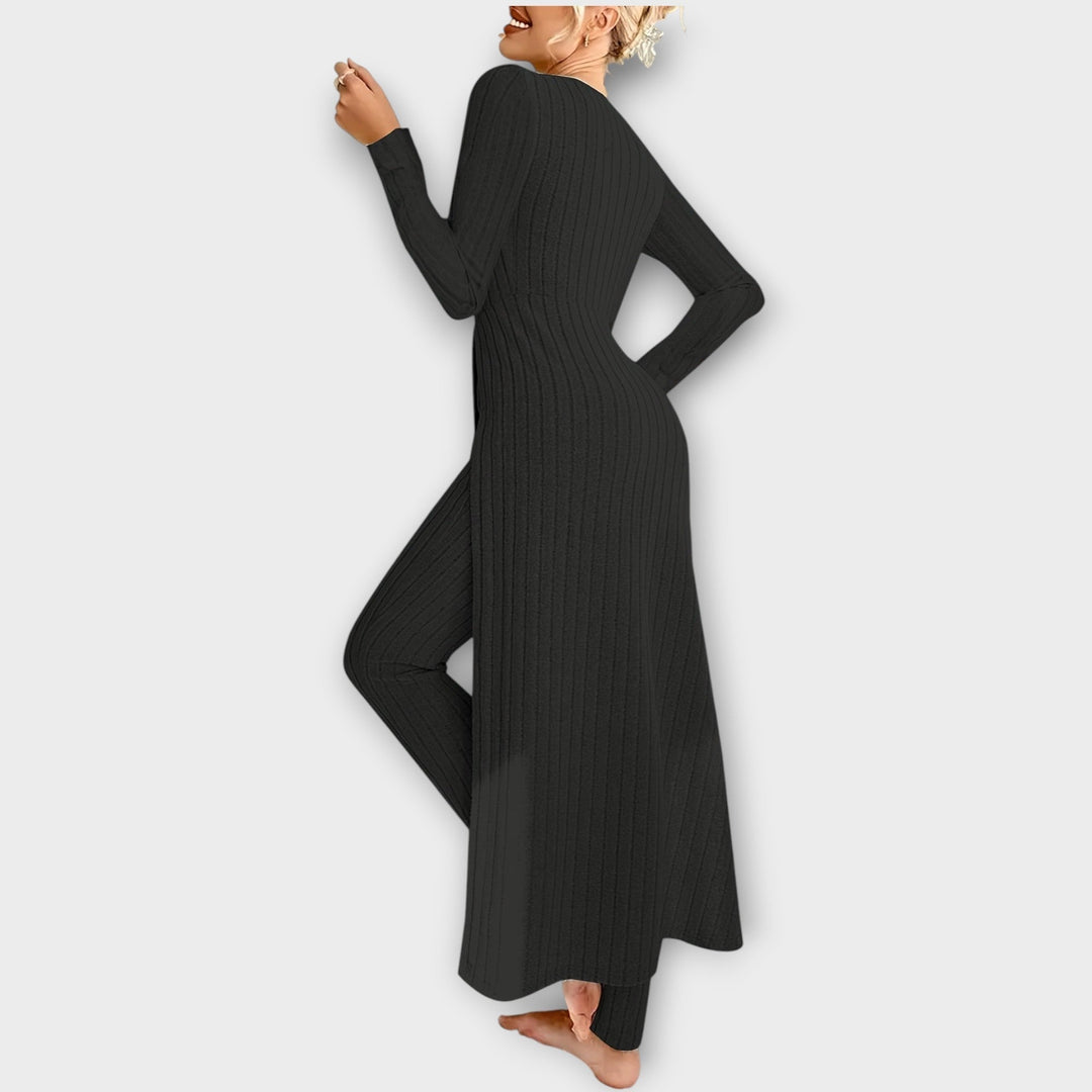 Cece | Ensemble de détente en tricot côtelé avec tunique fendue