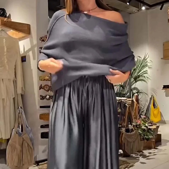 Laura | Ensemble chic de lounge à deux pièces avec épaules dénudées doux, flatteur et élégamment sans effort