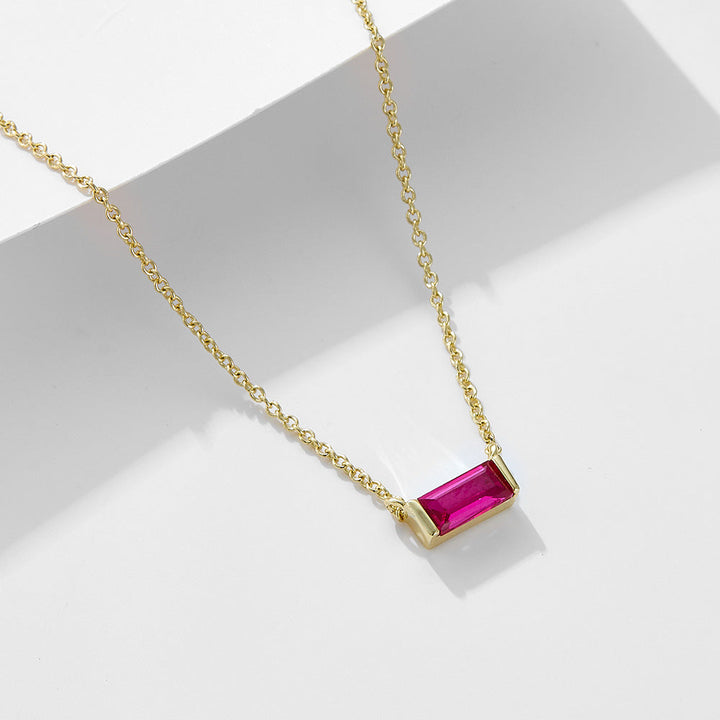 Livia | Collier en argent avec petit pendentif