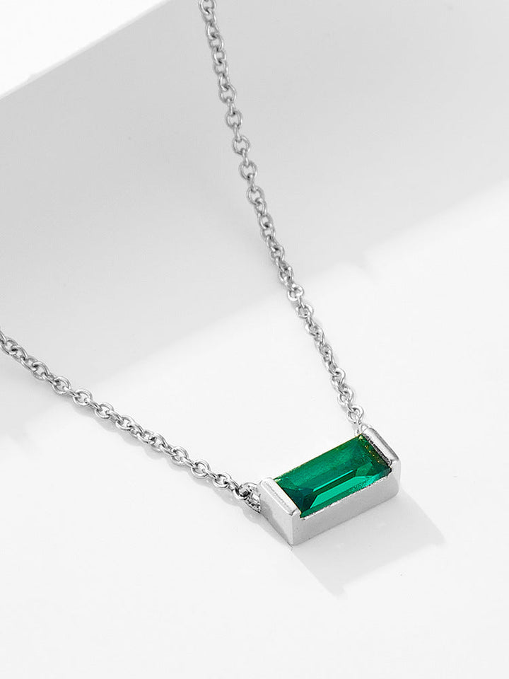 Livia | Collier en argent avec petit pendentif