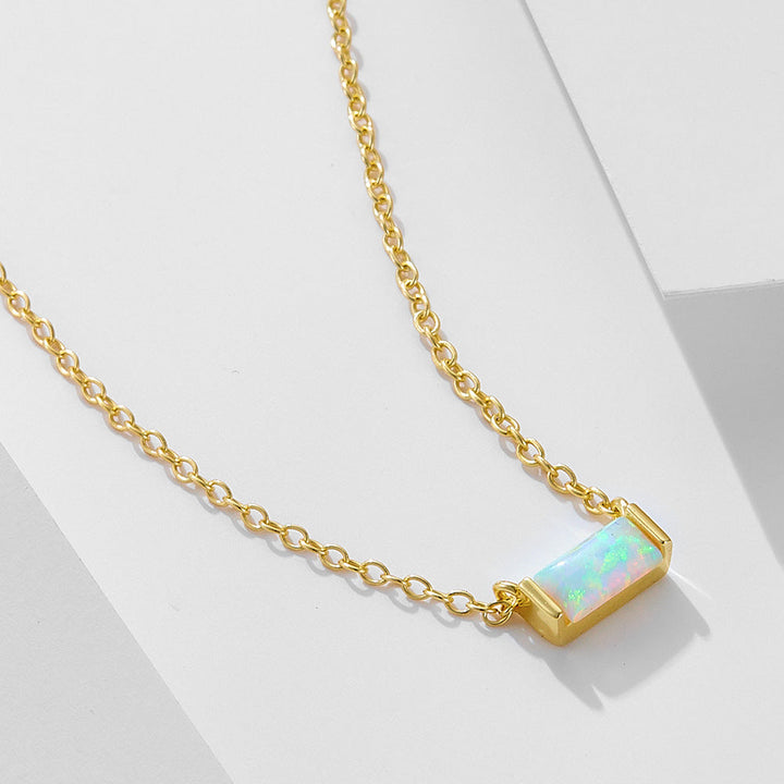 Livia | Collier en argent avec petit pendentif