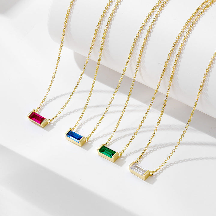 Livia | Collier en argent avec petit pendentif