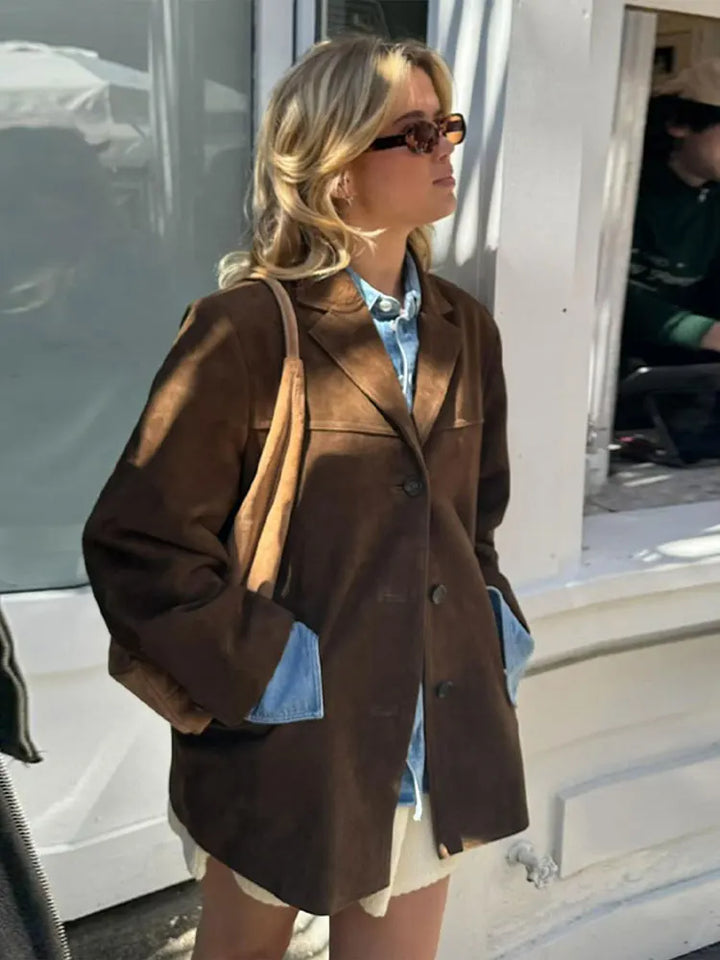 Emma | Veste à poches avec revers à la mode