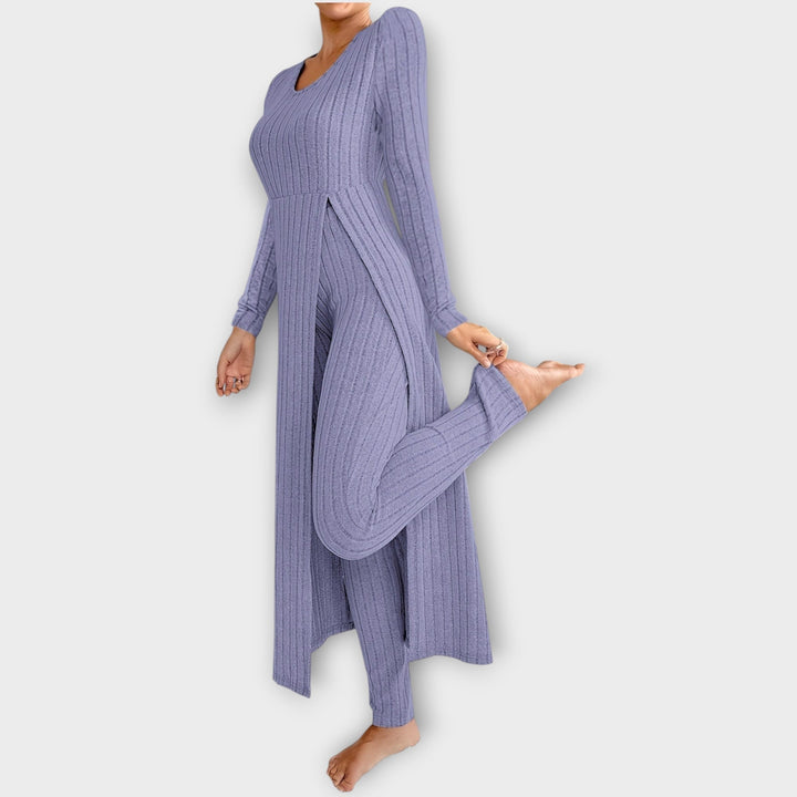 Cece | Ensemble de détente en tricot côtelé avec tunique fendue