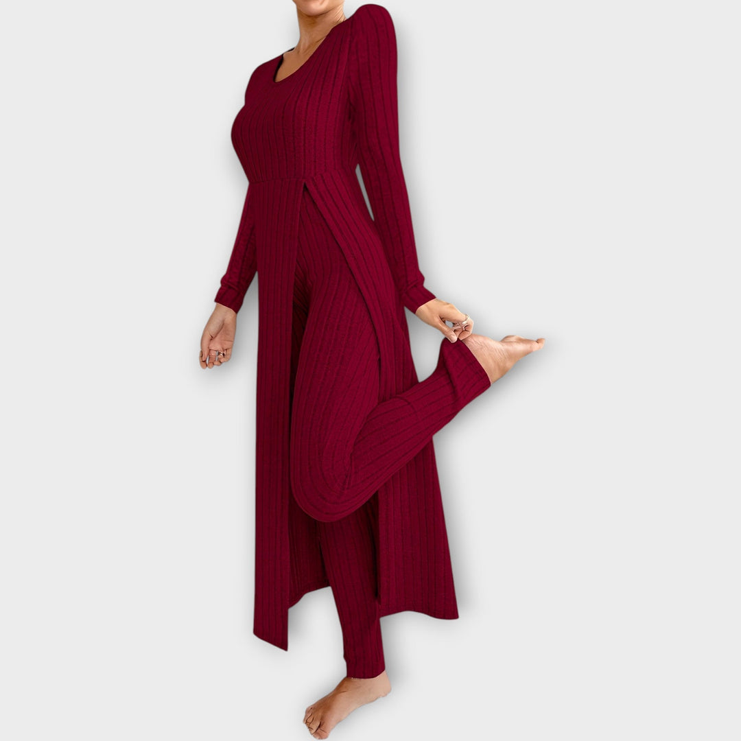 Cece | Ensemble de détente en tricot côtelé avec tunique fendue